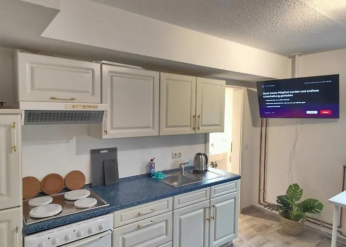 公寓 With Garden In